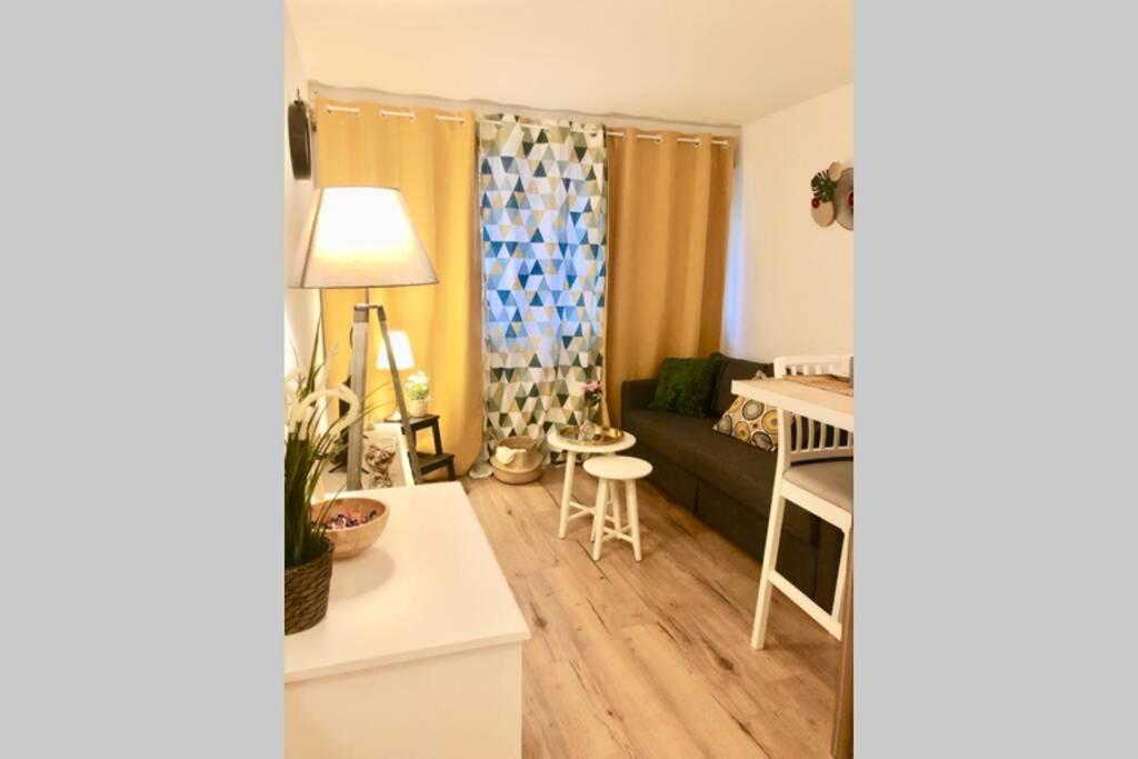 Charmant Studio Prado Perier Proche Des Plages Марсель Екстер'єр фото